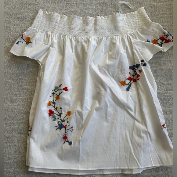 Tory Burch Floral Embroidered Off-Shoulder White Top, Size 14 - Picture 6 of 7